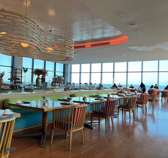 괌 두짓타니 클럽룸 완벽 가이드: 30층 라운지 이용법부터 꿀팁까지