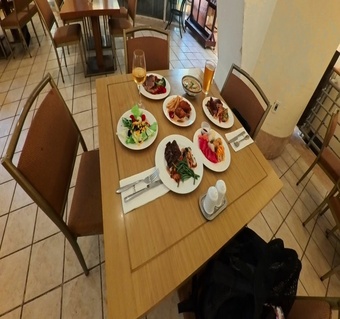 괌 웨스틴 테이스트 디너뷔페 완벽 가이드: 선셋 뷰와 오픈키친의 특별한 만남